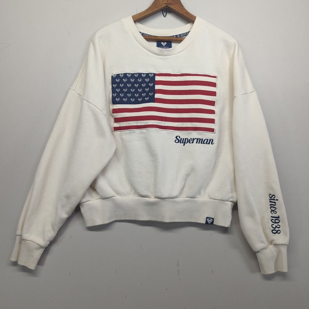 Women's DC Comics Superman American Flag Cropped Fleece Sweatshirt Ivory XL - Picture 1 of 9